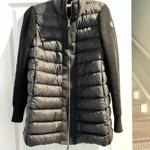 EUC - Moncler Women's Black Down & Nylon Quilte Mixed-Media Jacket - size 2 = M